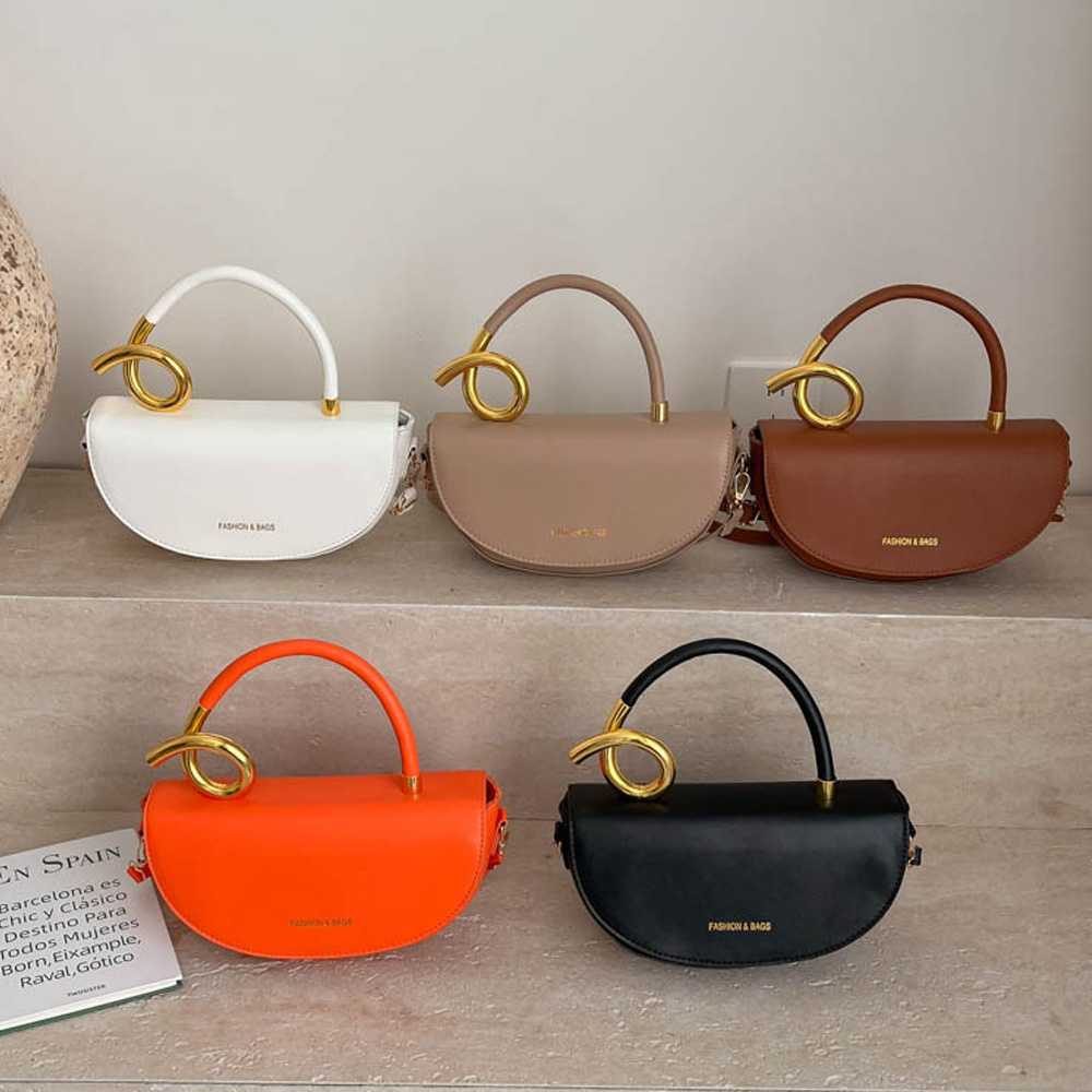 Luxury Bags Without Logo - Сумка-седло через плечо с ремнем, модная