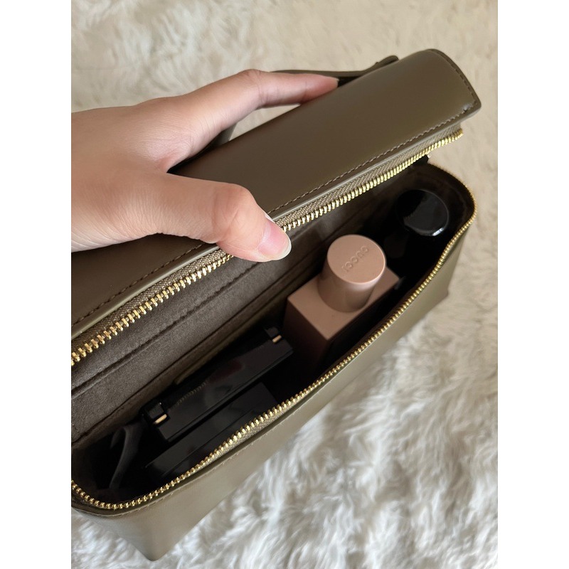 Сумка JW PEI из натуральной ко – обзор и цена Luxury Bags Jacquemus