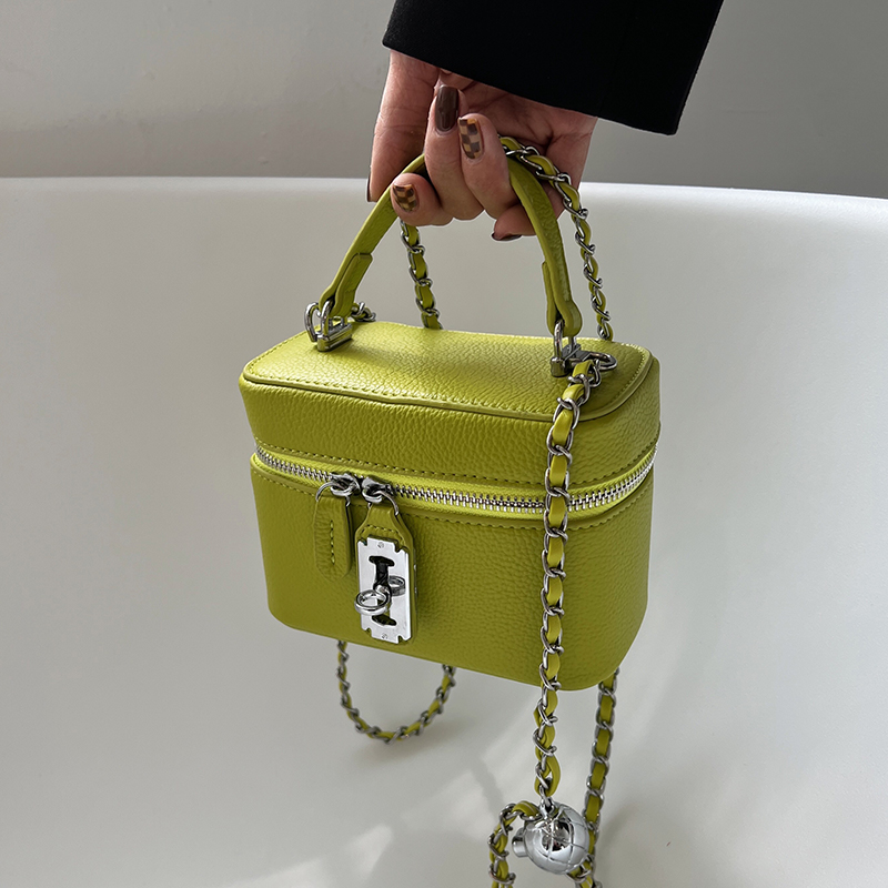 Женские квадратные сумки 2026: – обзор и цена Luxury Bags Jacquemus