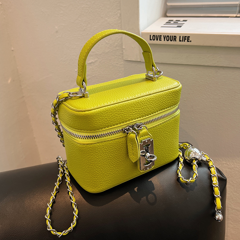 Женские квадратные сумки 2026: – обзор и цена Luxury Bags Jacquemus