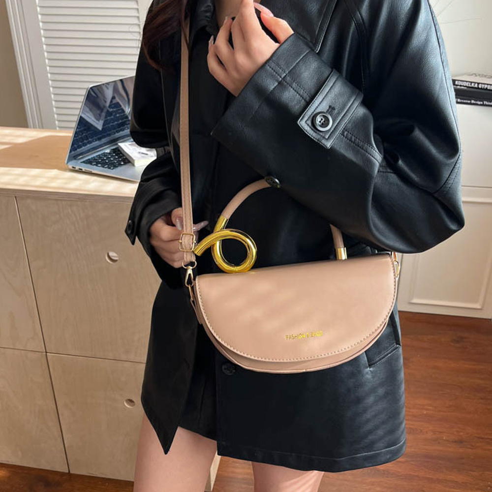 Сумка-седло через плечо с ремн – обзор и цена Luxury Bags Without Logo