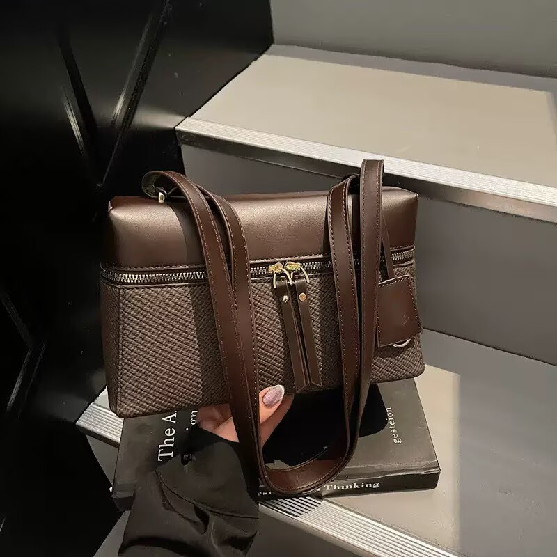 Новая текстурированная сумка-к – обзор и цена Luxury Bags Jacquemus